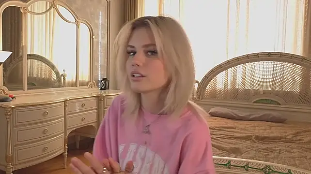 MercedezTimbs Live XXX-Chat