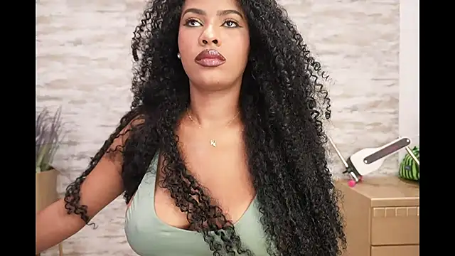Chat XXX ao vivo de HOTBLACKANDWHITE2
