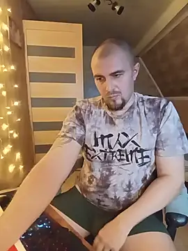 Foxyshaved Live XXX-Chat
