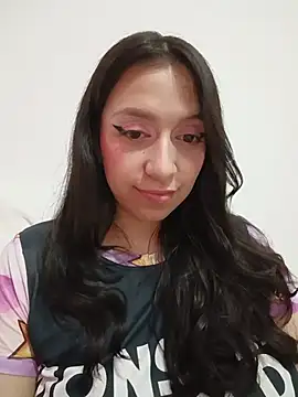 AlondraaGomez33 – Naživo XXX chat