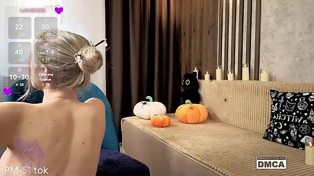 Czat XXX na żywo – Holl1Would