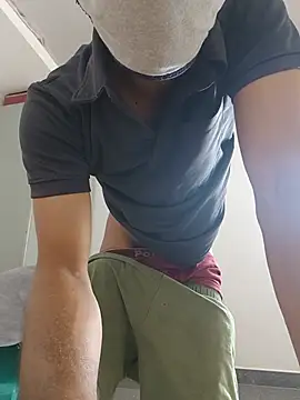 SecretBadBoyn Live XXX chat