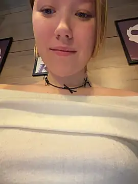 -NaughtyAngel- live XXX chat