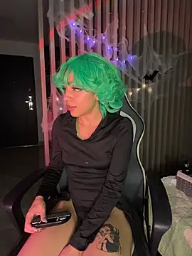 heybabymatcha's Webcam Show