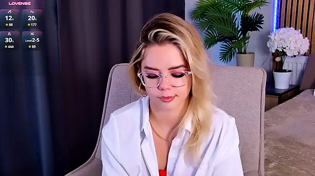PrincessSlay Live XXX-Chat
