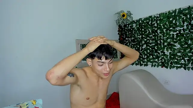 XXX chat uživo modela The_beby_guy
