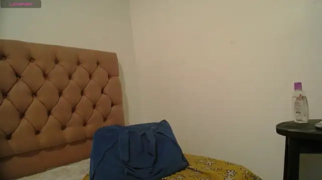 roxiefairy live XXX chat