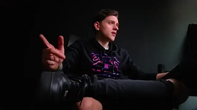 Chat XXX Live FelixStarkk