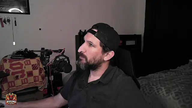 DevilPup75_ Chat XXX live