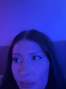 RogersLina Chat XXX in diretta