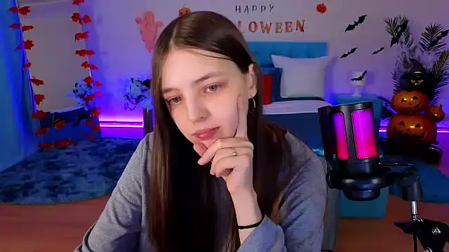 LiliBakery's Live XXX Chat