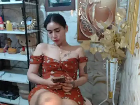 tshot_izzy_88 Adlı Modelin Canlı XXX Sohbeti