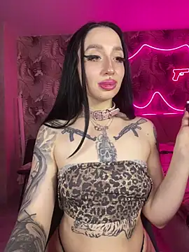 Chat +18 de Molly__Moon ao vivo