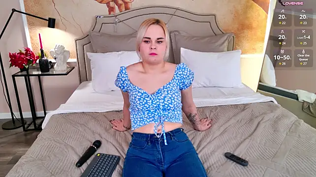 DaisySnow live XXX chat