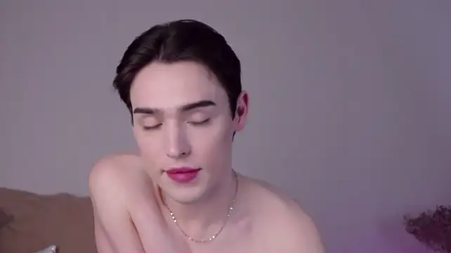 RobbyCharming's Live XXX Chat