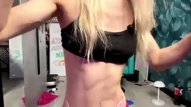 DanikaRoskovensky Chat XXX in diretta