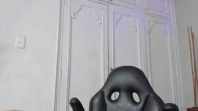 Czat XXX na żywo – Tyler_durten
