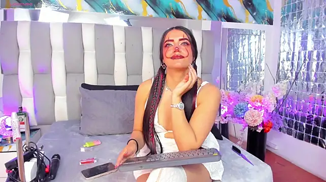 دردشة IsaDiiaz الجنسية المباشرة