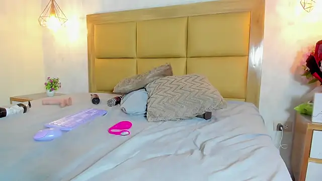 KEIMIRICCI Chat XXX in diretta
