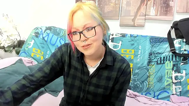 Cute__Kiko Adlı Modelin Canlı XXX Sohbeti