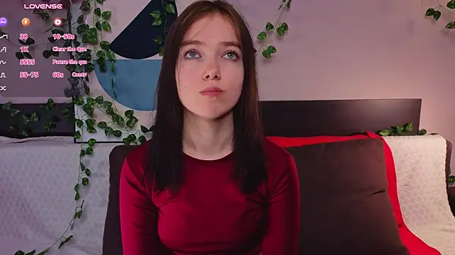 NylaVeyne Live XXX-Chat