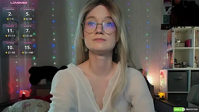 แชท XXX สดของ JulietFowler