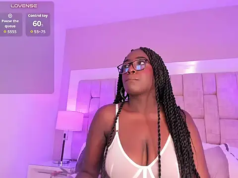 Chat XXX ao vivo de SheylaMunn