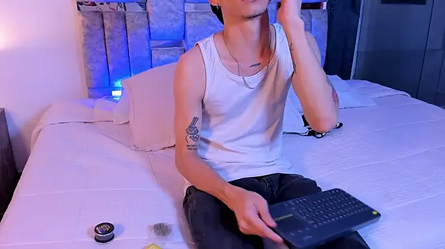 _IanLarkのライブXXXチャット