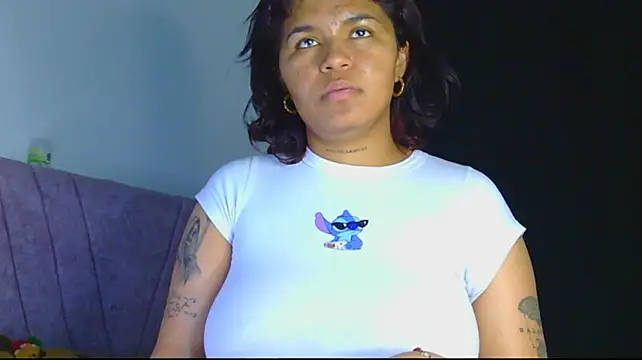 Chat +18 de alessia_temptation ao vivo