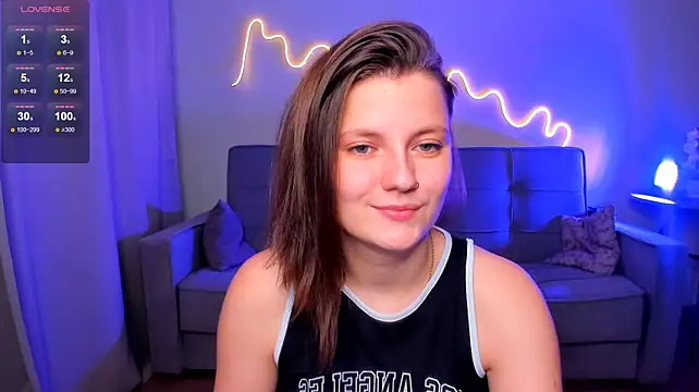 MelindaTin Live XXX Chat