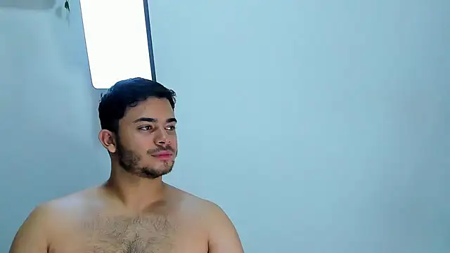 TylerWest_ live XXX chat