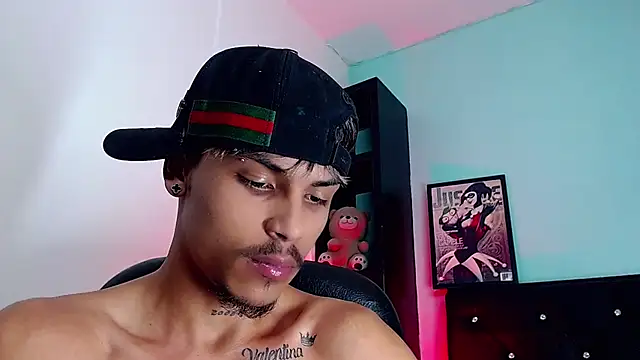 Angel_foxc13's Live XXX Chat