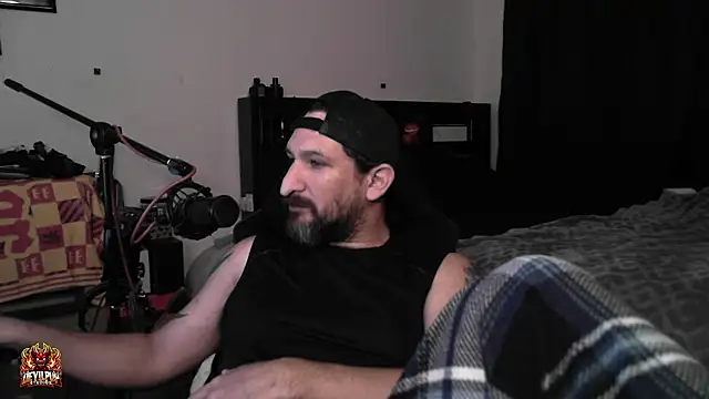 DevilPup75_'s Live XXX Chat