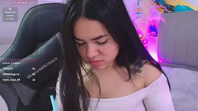 دردشة Zoe_Bloom__ الجنسية المباشرة