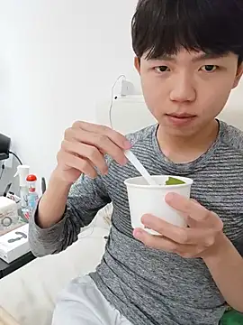 Онлайн чат XXX mochi8802