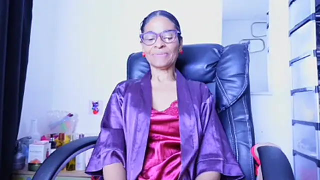 Chat XXX ao vivo de Aries_Mature