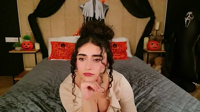 Susan_Fors Adlı Modelin Canlı XXX Sohbeti