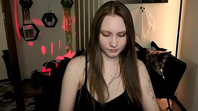 ElodieRenaud Chat XXX in diretta