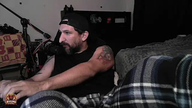 Chat XXX ao vivo de DevilPup75_