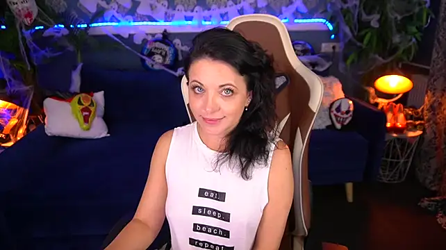 Dafni_Monn live XXX chat