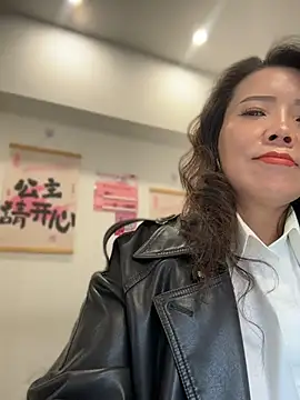 anna_kk 现场XXX聊天
