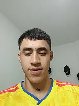 Cris-h Chat XXX live