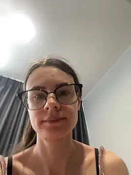 Chatroom XXX en direct de Homu_chan