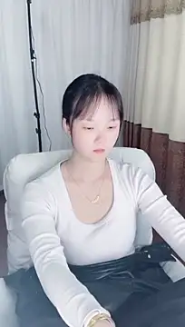 แชท XXX สดของ yiyi88888