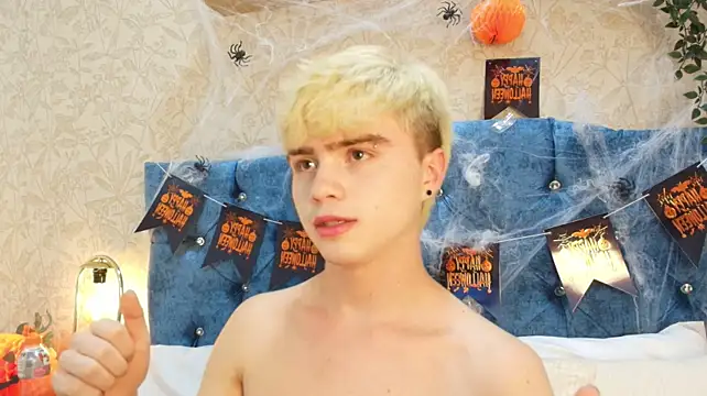Ian_Stone élő XXX-chatje