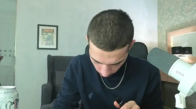 צ'אט XXX בשידור חי של KaydenDrew