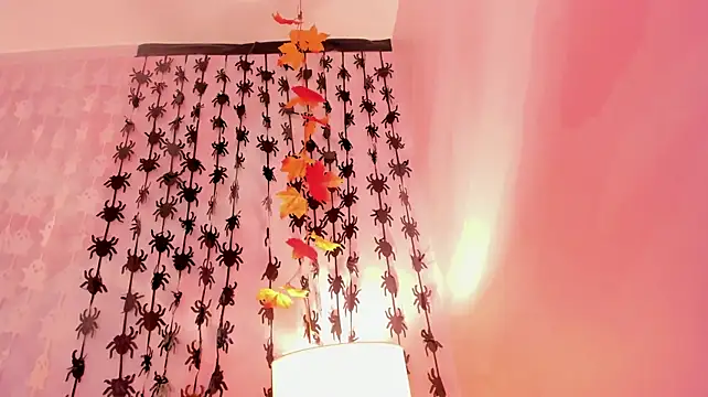 Chat +18 de IsabelaStefano ao vivo
