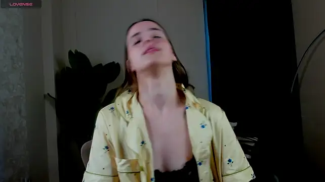 BreeQuan Live XXX Chat