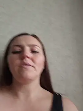MilaMature webcam show
