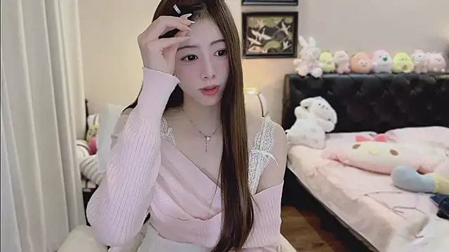 Evacute-top Chat XXX live